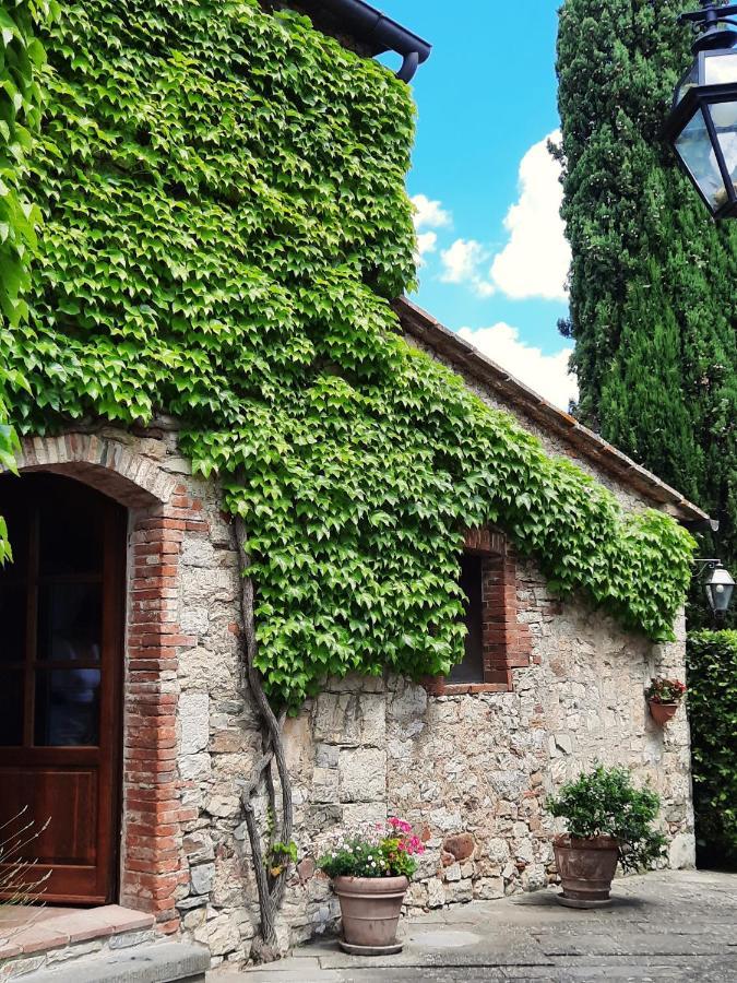 Borgo Livernano Radda in Chianti Exterior photo