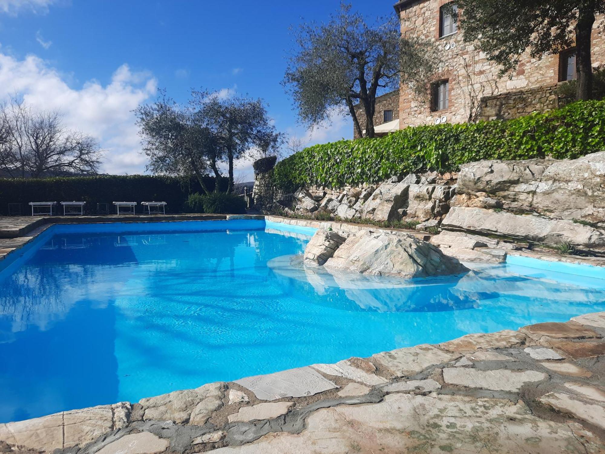 Borgo Livernano Radda in Chianti Exterior photo